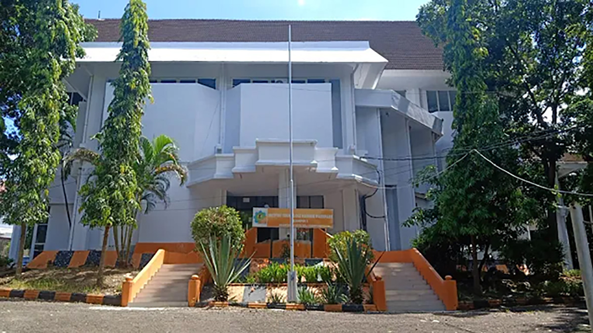 Institut Teknologi Habibie (ITH)