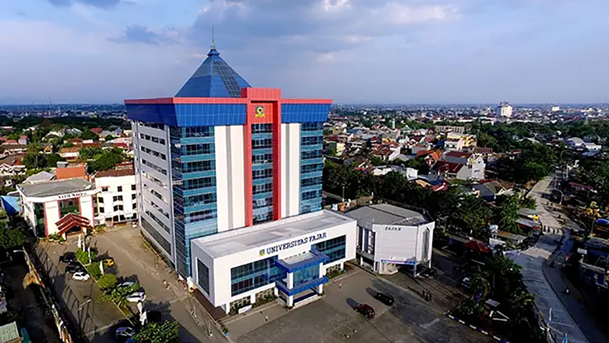 universitas fajar makassar